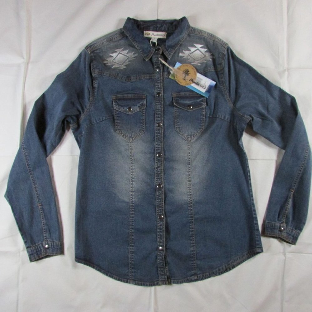 Montana Clothing Co Women's Long Sleeve Snap Aztec Embroidered Denim Shirt